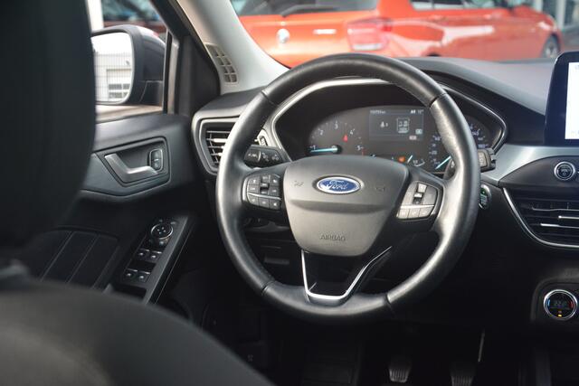 Ford FOCUS Wagon 1.5 EcoBlue Active Business | Outdoor pakket | Navigatie | Panoramadak | Sportstoelen | B&O | Camera |