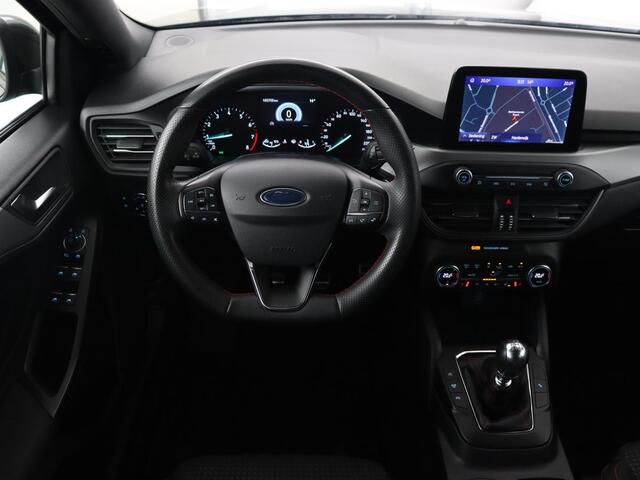 Ford FOCUS 1.0 EcoBoost Hybrid ST Line Style | Stoel & stuurverwarming | Camera | Park Assist | Carplay | Full LED | Navigatie | Keyless | Climate control