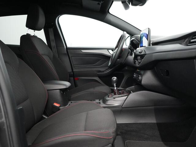 Ford FOCUS Wagon 1.0 EcoBoost Hybrid ST Line Style | Camera | Winterpakket | Carplay |