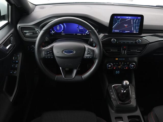 Ford FOCUS 1.0 EcoBoost Hybrid ST Line X | Stoel & stuurverwarming | Camera | Carplay | Digital Cockpit | Full LED | Keyless | Navigatie