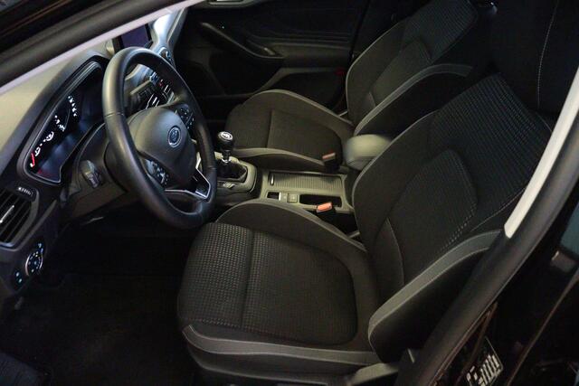 Ford FOCUS Wagon 1.0 EcoBoost Connected | NAVI | AIRCO | PDC V+A | LANE-ASSIST | TREKHAAK |