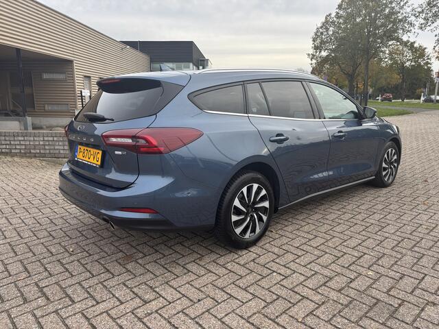 Ford FOCUS Wagon 1.0 EcoBoost Hybrid Titanium Style [ Fm navi,apple cp,camera,ecc,lmv ]