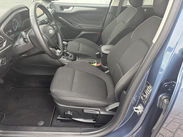 Ford FOCUS Wagon 1.0 EcoBoost Hybrid Titanium Style [ Fm navi,apple cp,camera,ecc,lmv ]