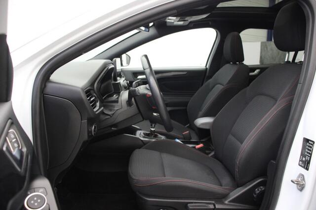 Ford FOCUS 1.5 EcoBlue ST-Line Business Wagon - Carplay, Panorama, Navi, Camera, Stuur/Stuur Verw.