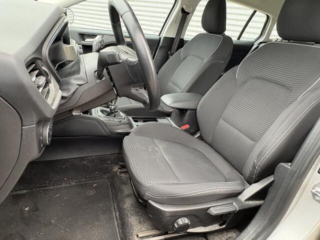 Ford FOCUS Wagon 1.0 EcoBoost ST Line Business | Nieuw Binnen! | APK 14-03-2027 | Clima | Cruise