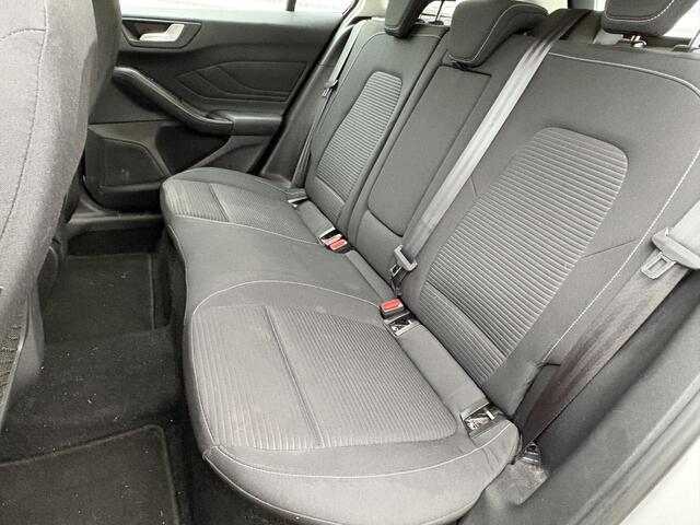 Ford FOCUS Wagon 1.0 EcoBoost ST Line Business | Nieuw Binnen! | APK 14-03-2027 | Clima | Cruise