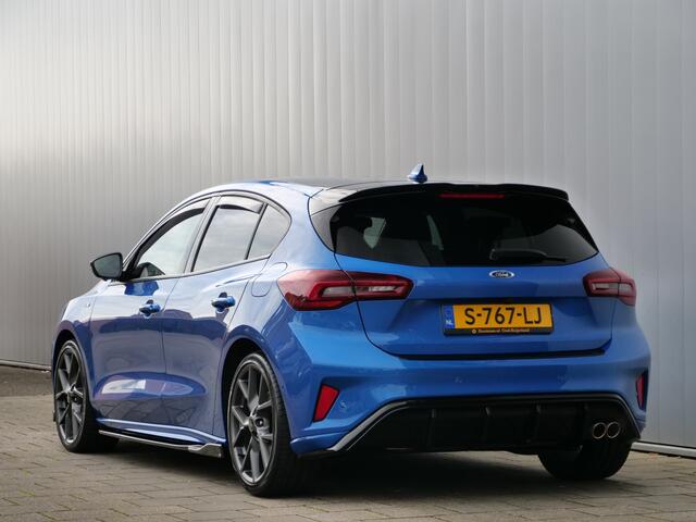 Ford FOCUS 1.0 EcoBoost 155pk Hybrid ST Line X 19 inch / Winterpakket / Maxton