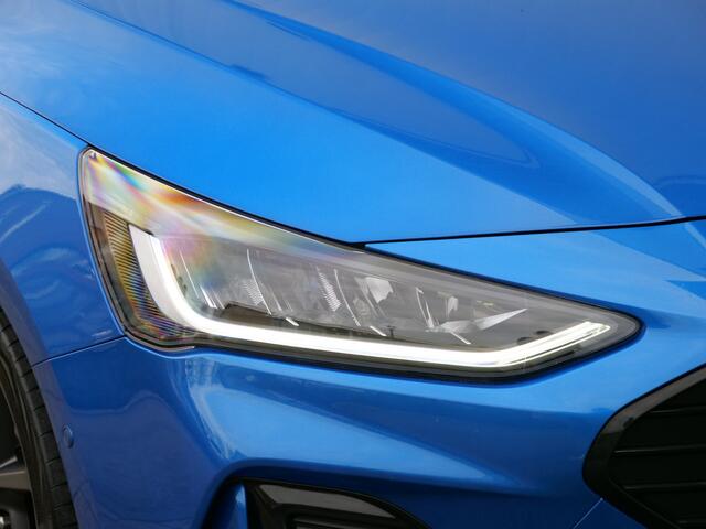 Ford FOCUS 1.0 EcoBoost 155pk Hybrid ST Line X 19 inch / Winterpakket / Maxton