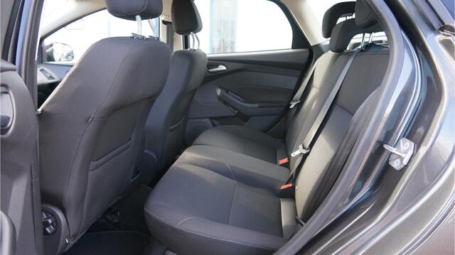 Ford FOCUS Wagon 1.0 Lease Edition rijklaar incl garantie