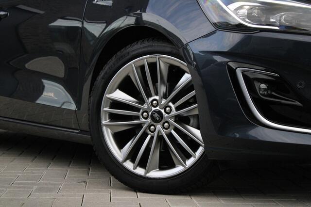 Ford FOCUS 1.0 EcoBoost Vignale 125pk - Navi - LED - Blind Spot - Camera - B&O - Leder - Rijklaar