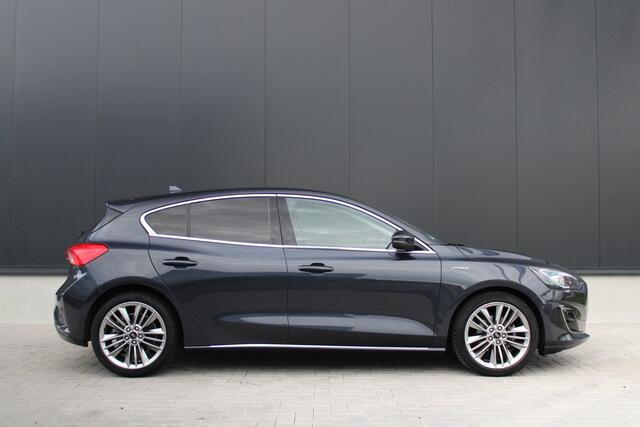Ford FOCUS 1.0 EcoBoost Vignale 125pk - Navi - LED - Blind Spot - Camera - B&O - Leder - Rijklaar