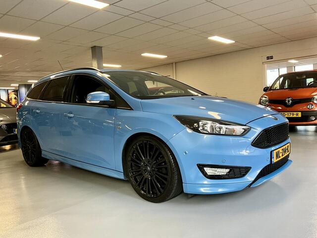 Ford FOCUS Wagon 1.0 ST-Line ** RIJKLAARPRIJS **