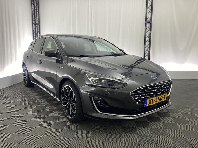 Ford FOCUS 1.0 EcoBoost Vignale | Pano-Dak | Trekhaak | Head-Up | Carplay | Dodehoek Det. | DAB |