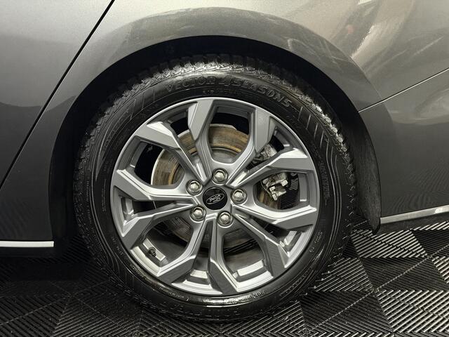 Ford FOCUS Wagon 1.0 EcoBoost Hybrid ST Line Camera, Navi, Winterpakket, Cruise control, Keyless start, A start stop, Clima, Lichtmetalen velgen