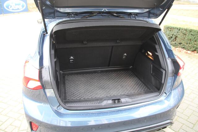 Ford FOCUS 1.0 EcoBoost ST Line Business WINTER PACK | B&O AUDIO | CAMERA | NAVIGATIE