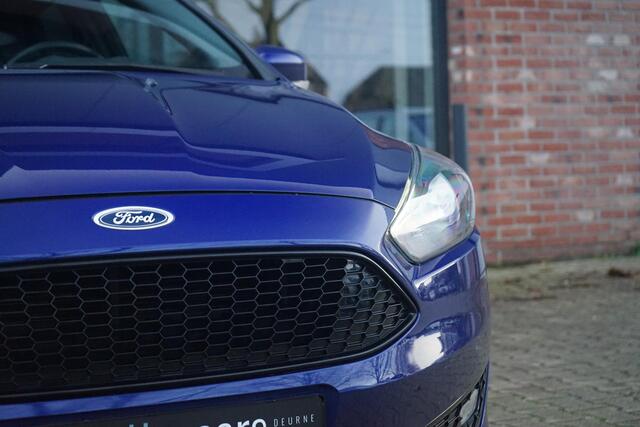Ford FOCUS 1.0 ST-Line , Deep Impact Blue, PDC, Dealer-OH, Nieuwe Distributie.