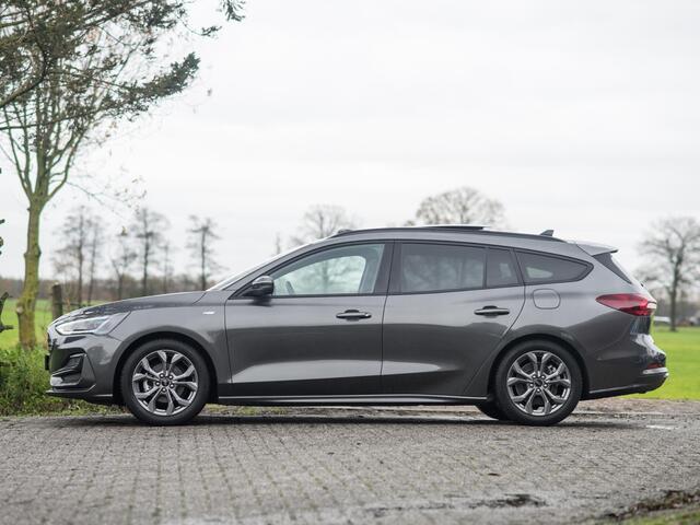 Ford FOCUS Wagon 1.0 EcoBoost Hybrid ST Line X Pano Virtual Keyless Trekhaak