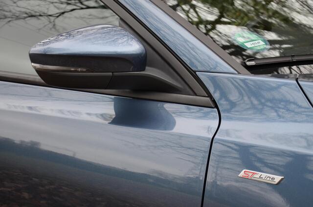 Ford FOCUS 1.0 EcoBoost Hybrid ST Line X Business Navi/Pdc/Ecc/Led/Cr-Controle/Privacy-Glass/Lmv/Bang & Olufsen/virtueel dashboard/Achteruitrijcamera