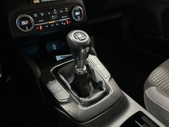 Ford FOCUS Wagon 1.0 EcoBoost |Winterpack!|Clima!|ACC|PDC|Trekhaak|Keyless!