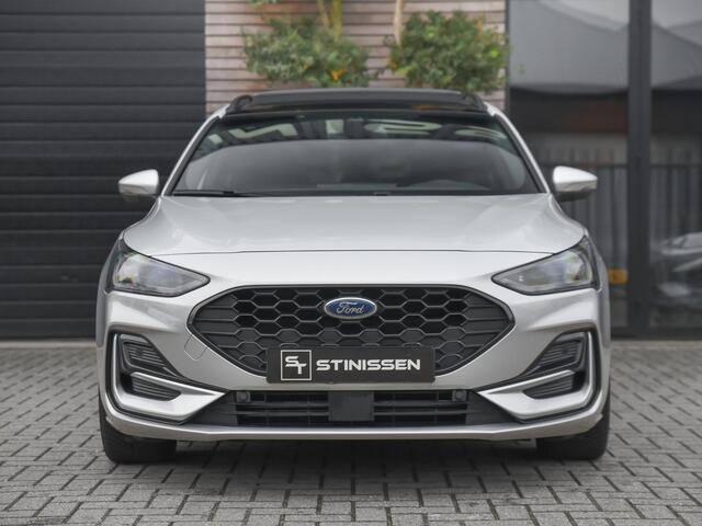 Ford FOCUS Wagon 1.0 EcoBoost Hybrid ST Line X Pano Virtual Keyless Trekhaak