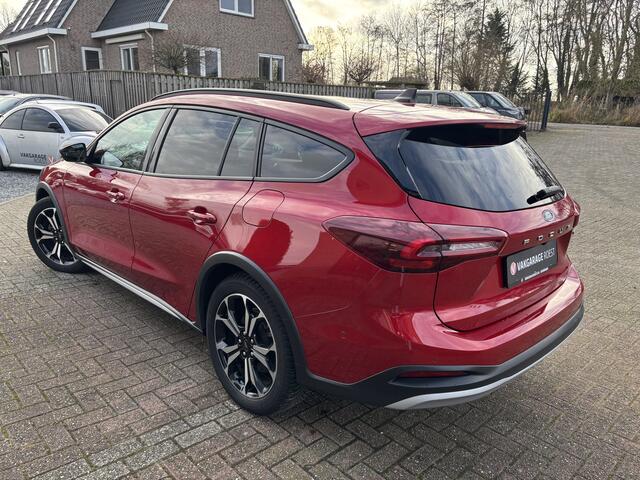 Ford FOCUS Wagon 1.0 EcoBoost Hybrid Active X Automaat Trekhaak / All-Seasons / Hogere instap