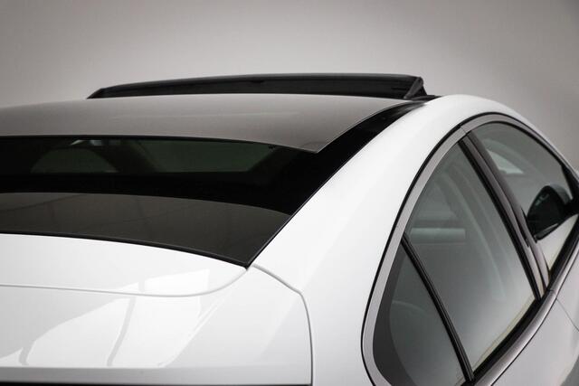 Ford FOCUS 1.5 EcoBoost Vignale | WINTER / VEILIGHEIDS- PACK | PANORAMDAK | APPLE | CAMERA