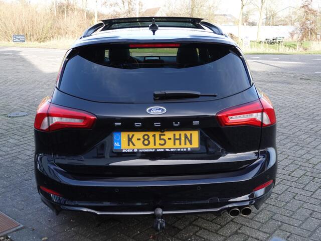 Ford FOCUS Wagon 1.5 EcoBoost ST Line 150PK AUTOM. PANO | VOL LEER | TREKH. | HUD | WINTERPACK