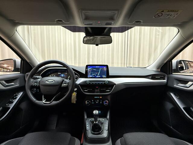 Ford FOCUS Wagon 1.0 EcoBoost Hybrid Trend *Org.NL!* Carplay / Camera / Cruise / LED / Navigatie / 16'' LMV