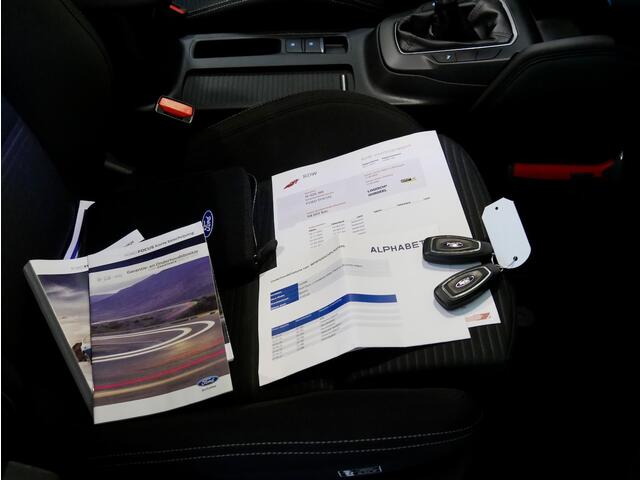 Ford FOCUS Wagon 1.0 125pk Titanium Bus. Navi/ECC/PDC/WP/Carplay (all-incl. prijs)