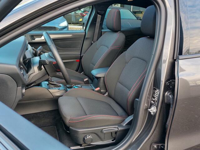 Ford FOCUS 1.0 EcoBoost 155pk Hybrid Automaat ST-Line X | Navi | Apple Carplay | Adap.Cruise | Panorama Schuifdak | Dodehoek+Rijstrooksensor | Led Koplampen | Keyless Entry | Pdc+Assist+Camera | 18''lm