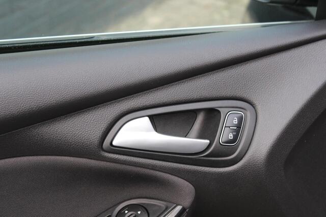 Ford FOCUS Wagon 1.0 Titanium Technology Pack, Winter Pack, Navigatie/Carplay, Keyless