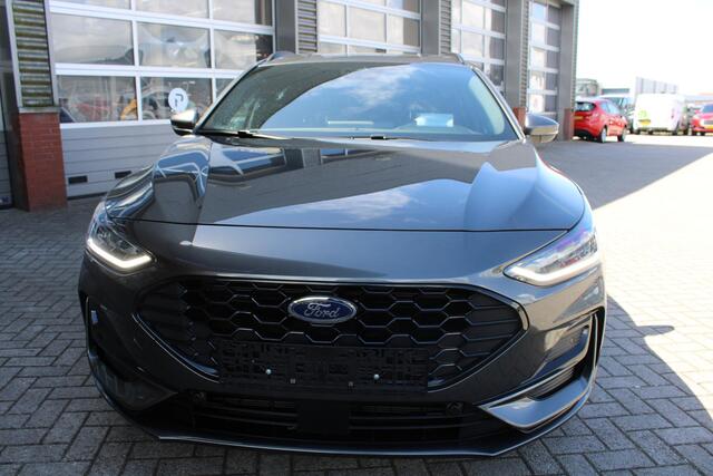 Ford FOCUS Wagon 1.5 EcoBlue ST Line X Automaat | Adaptive cruise control | Winter Pack | Trekhaak | Elektrische achterklep | BTW verrekenbaar | All season banden
