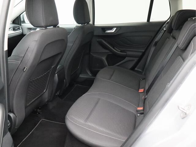 Ford FOCUS Wagon 1.0 EcoBoost Hybrid Titanium X Business/ lage km/ zeer mooi!