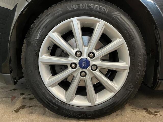 Ford FOCUS Wagon 1.0 Titanium + STOELVERW. + APPLE CARPLAY/ANDROID AUTO