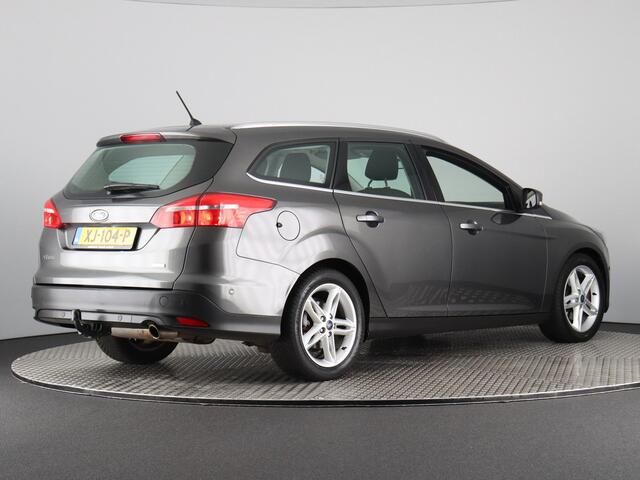 Ford FOCUS Wagon 1.5 Titanium (Trekhaak / Stoel-Stuur-Voorruitverwarming)