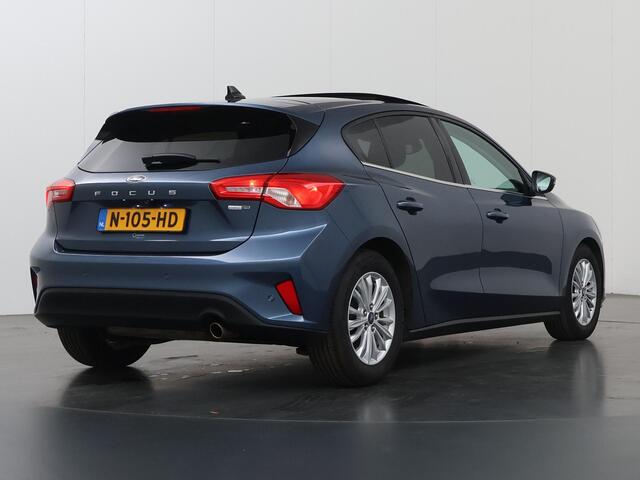 Ford FOCUS 1.0 EcoBoost Hybrid Titanium X Business | Panoramadak | Navigatie | Cruise Control | Climate Control |