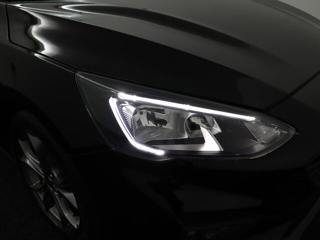 Ford FOCUS 1.0 EcoBoost ST Line Business Airco, Apple Carplay/Android Auto, Cruise control, Boordcomputer, Bluetooth, Bots herkenning systeem, Parkeersensoren voor/achter, Rijstrooksensor met correctie, Elek remkrachtverdeling, Elek De Ford Focus 1.0 EcoBoost ST Lin