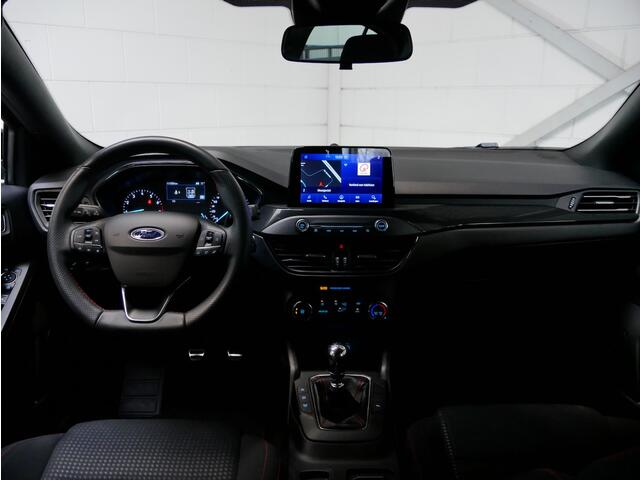 Ford FOCUS 1.0 125pk ST-Line Bus. AC/Navi/PDC/Carplay (all-incl. prijs)