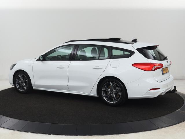 Ford FOCUS 1.0 EcoBoost ST Line | Panoramadak | Half leder | Trekhaak | Stoelverwarming | Carplay | Camera | Keyless | Navigatie | Climate control | Bluetooth | Parkeerhulp