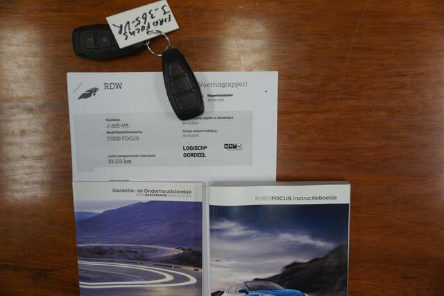 Ford FOCUS Wagon 1.0 EcoB.125PK Hybrid Titanium X Business/Camera/ Digitaal-Dashboard.