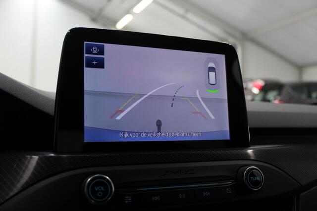Ford FOCUS Wagon 1.5 EcoBoost ST Line Business 181PK, CARPLAY | PANORAMADAK | RUIT/STOEL/STUURVERWARMING | TREKHAAK