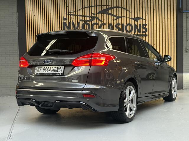 Ford FOCUS Wagon 1.0 Titanium ST-LINE/18"LV/STOEL/STUURVW/CRUISE/VOL/UNIEK/DEALEROH!!