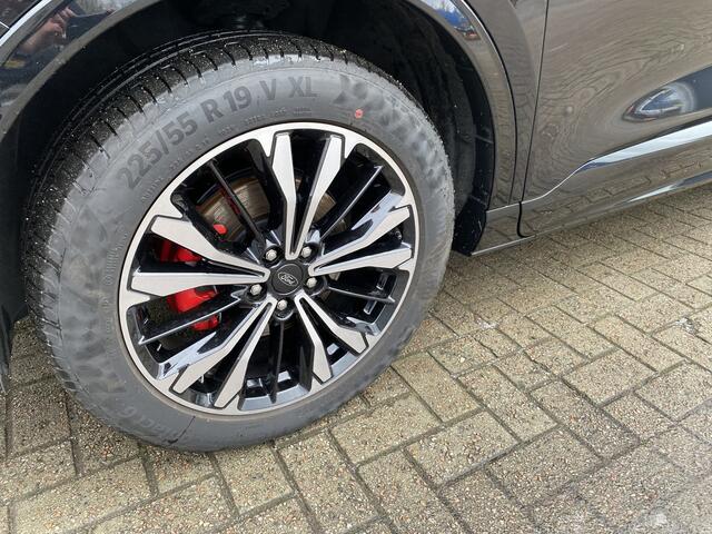 Ford KUGA 2.5 PHEV ST-Line X