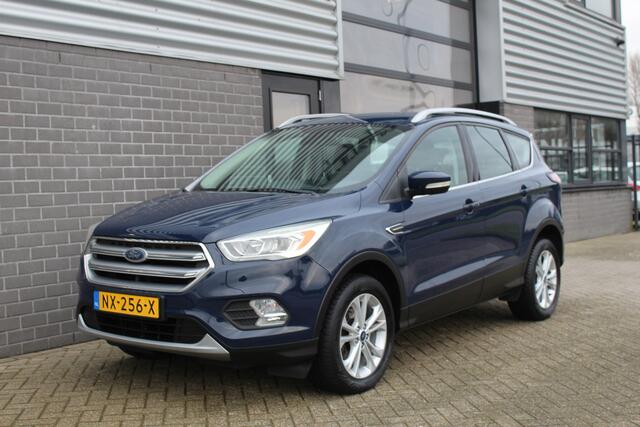 Ford KUGA 1.5 EcoBoost Titanium / Carplay / Keyless / N.A.P.