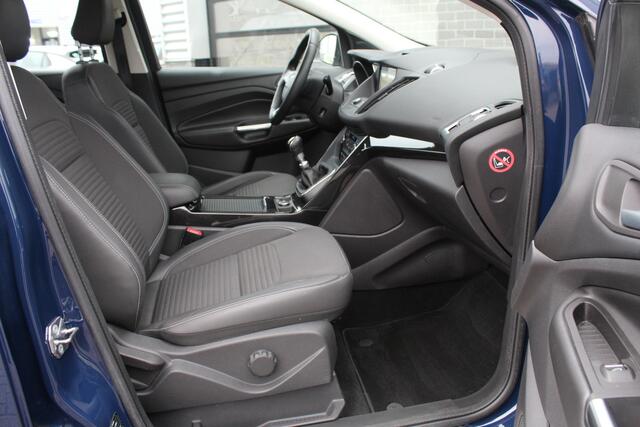 Ford KUGA 1.5 EcoBoost Titanium / Carplay / Keyless / N.A.P.