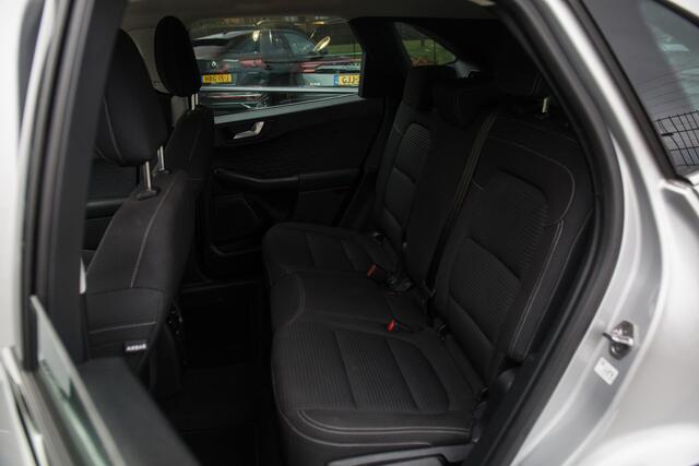 Ford KUGA 2.5 PHEV Titanium , Trekhaak, Carplay,