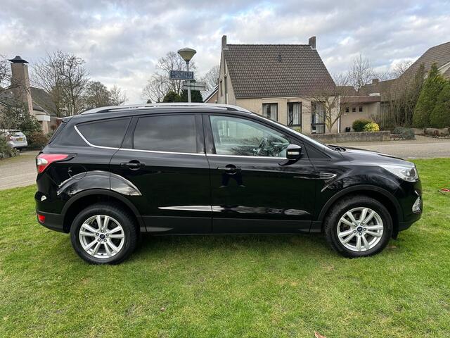 Ford KUGA 1.5 EcoBoost Titanium *NAVIGATIE*CAMERA*AIRCO*CRUISE-CONTROL*