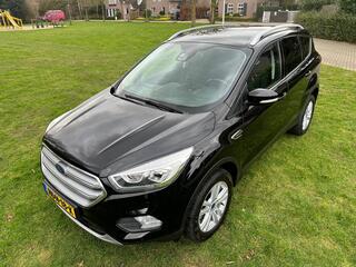 ford-kuga-1.5-ecoboost-titanium-*na