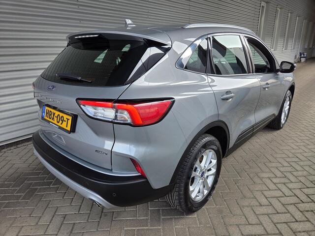 Ford KUGA 2.5 PHEV Titanium