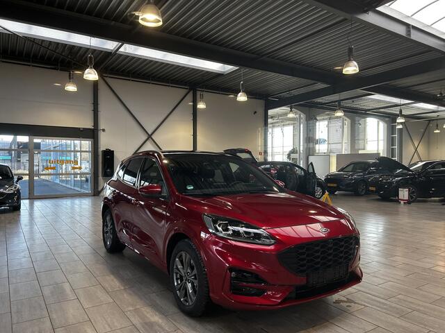 Ford KUGA 2.5 PHEV 225PK ST-Line X | Adapt. Cruise | 100% Dealer onderhouden | Winterpack | 2 Camera's | Pano |
